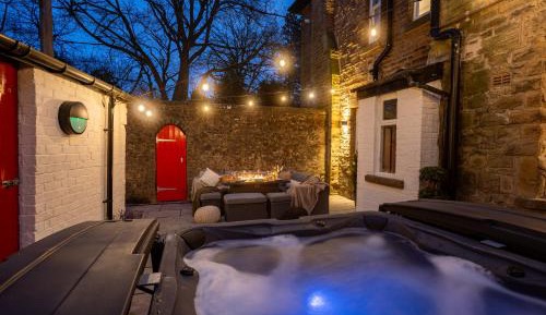 Apartment with Garden View