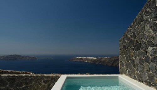 Suite with Heated Plunge Pool