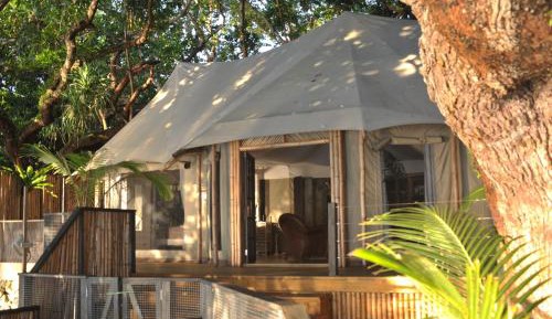 Luxury Villa with Private Pool - Water Front