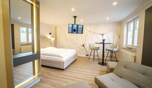 Apartment with Shower