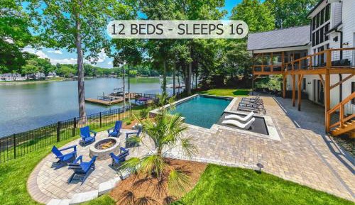 Six-Bedroom Holiday Home