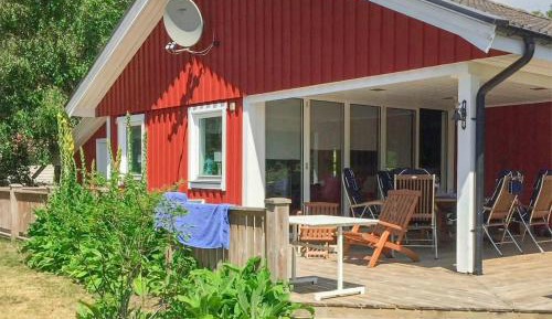 Two-Bedroom Holiday Home