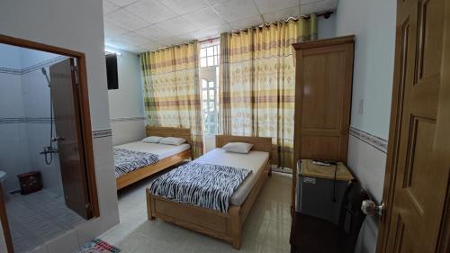 Double Room with Balcony (2 Adults + 1 Child)