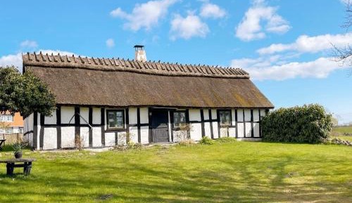 One-Bedroom Vacation Home