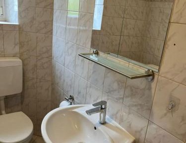 Twin Room with Shared Bathroom