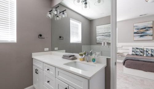 Twin Room with Private Bathroom