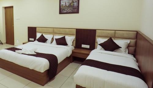 Triple Room with City View