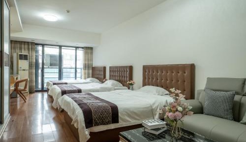 One-Bedroom Suite