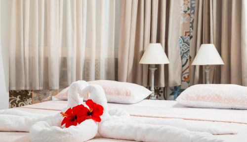 Juniur Triple Suite