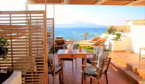 Apartment with Sea View