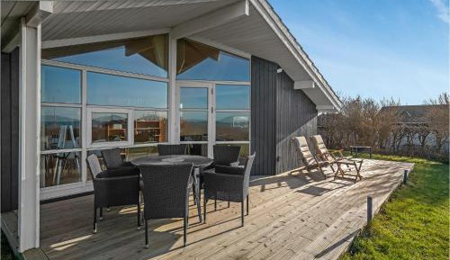 Four-Bedroom Holiday Home