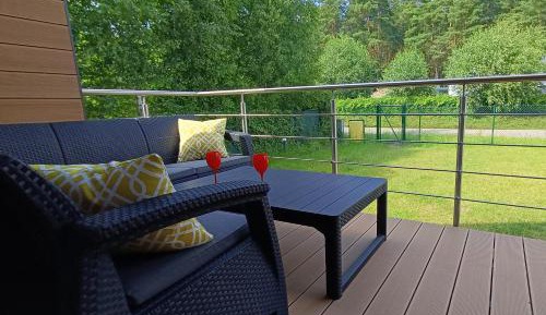 One-Bedroom Apartment with Garden