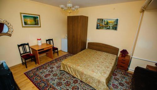 Classic Double Room with Bath