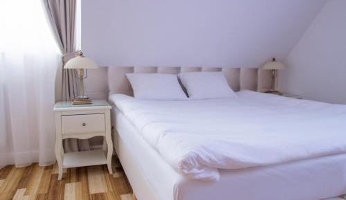 Triple Room with Bathroom