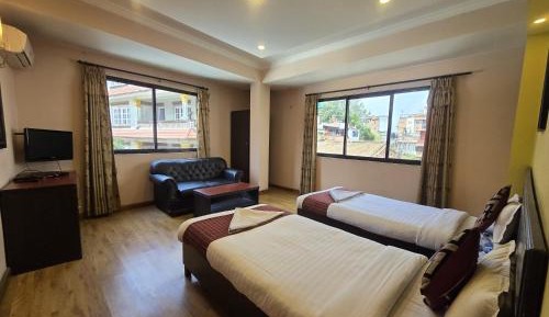 Superior Deluxe Double or Twin Room 