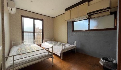 Twin Room with Shared Bathroom