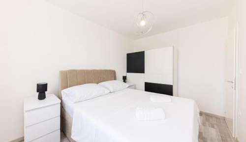 Two-Bedroom Apartment with Sea View