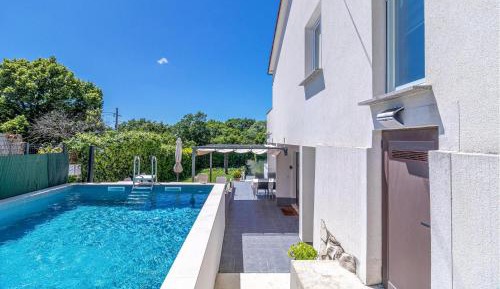 Five-Bedroom Holiday Home