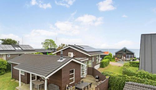 Four-Bedroom Vacation Home