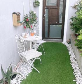 Deluxe Room (2 Adults + 1 Child)