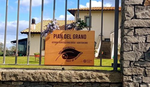 Apartment with Lake View