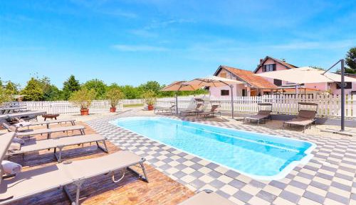 Six-Bedroom Holiday Home