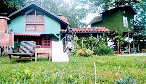 Three-Bedroom Holiday Home 