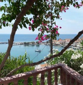 Double or Twin Room with Sea View