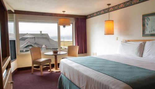 King Room with Partial Ocean View