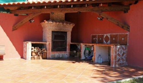 Three-Bedroom Superior Apartment