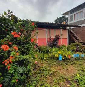 Standard Twin Room with Garden View