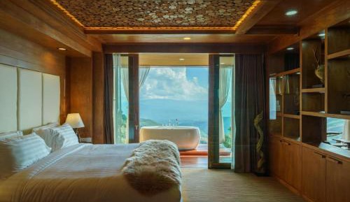 Double Room with Mountain View