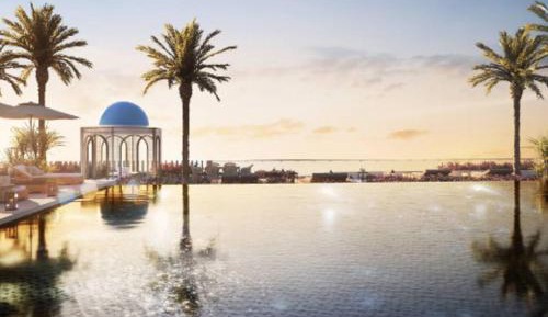 Three-Bedroom Apartment with Lake View