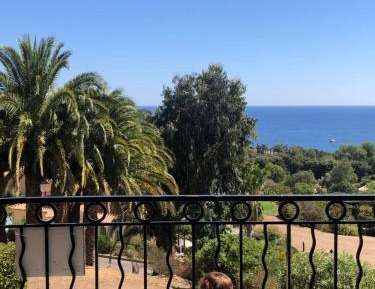 Studio with Sea View