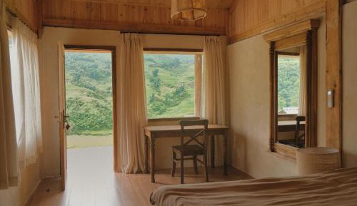 King Room with Mountain View