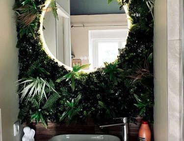 Suite with Garden View