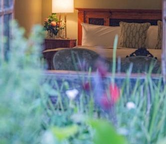 Deluxe Double Room with Bath