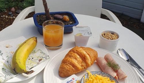 Twin Room with Private Bathroom