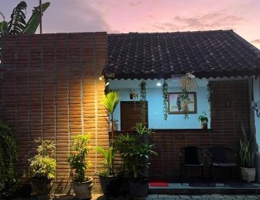 One-Bedroom House