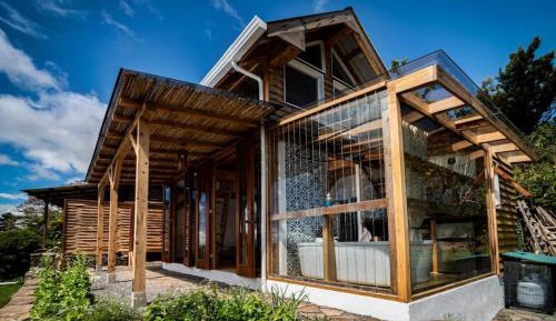 One-Bedroom House