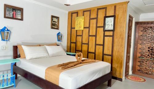 Junior Suite with Garden View