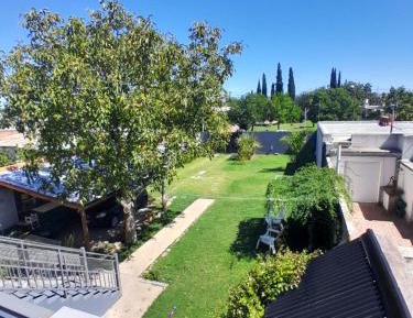 Apartment with Garden View