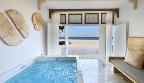 Tessera Suite Sea Front