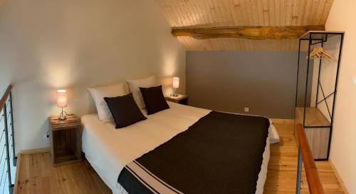 Studio - Split Level