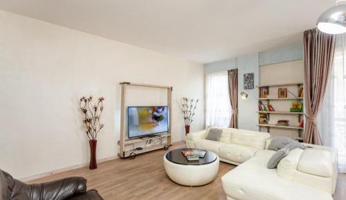 Four-Bedroom Apartment