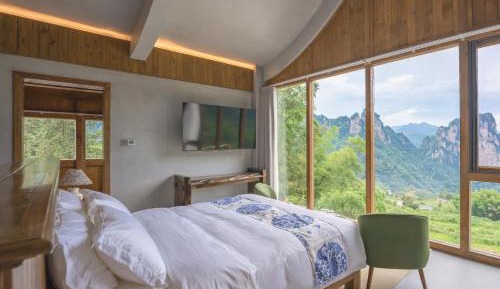 Twin Room with Mountain View