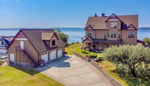 Six-Bedroom House
