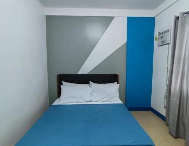 Apartment With Shared Bathroom