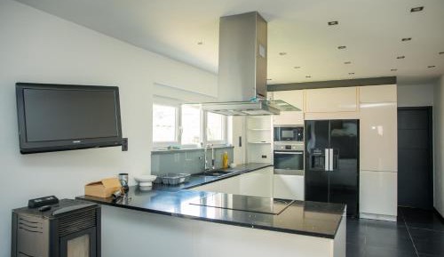 Standard Double Room with Shared Bathroom