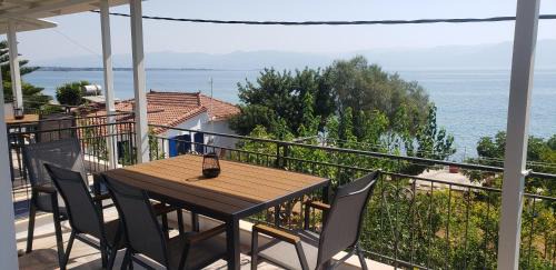 Studio with Sea View